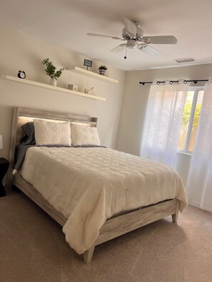 3 bedrooms, iron/ironing board, free WiFi, bed sheets