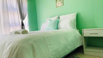 3 Schlafzimmer, Bügeleisen/Bügelbrett, WLAN, Bettwäsche