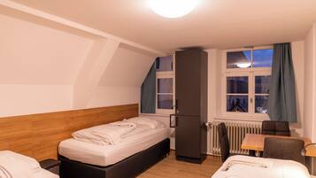 Wifi gratis y ropa de cama