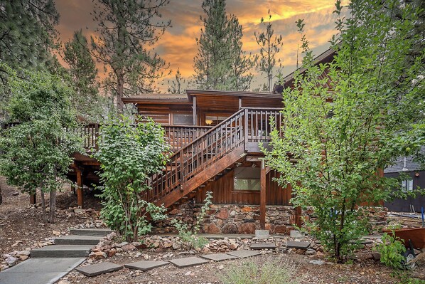 Exterior - Cozy on Rainbow (Big Bear City)