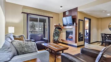 Smart-TV, peis, videospill og stereoanlegg