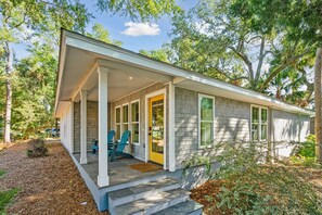 Exterior - Awesome Home & Location! Pool~Yard~Walk to Beach~5Bed~4Bath~Sleeps 12~Game Room (Isle of Palms)