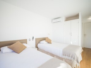 1 bedroom, free WiFi, bed sheets - Texeda Room Suites 2 (Tejeda)