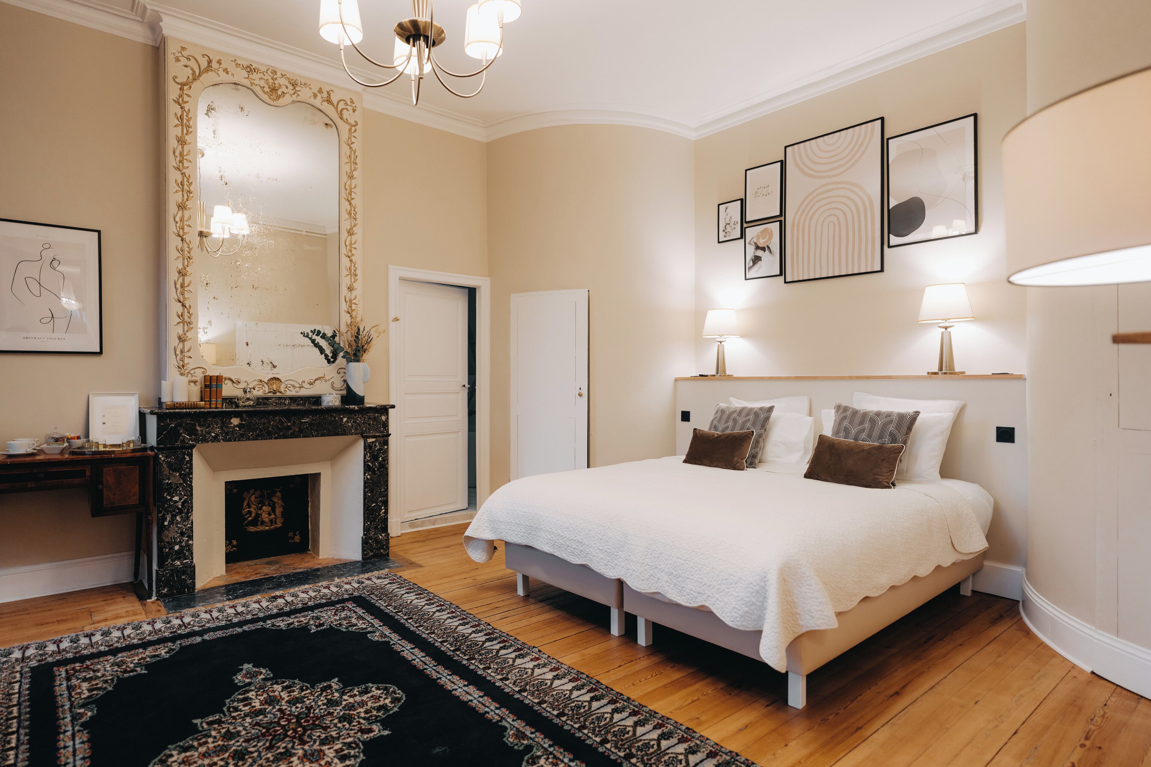 8 slaapkamers, wifi, beddengoed