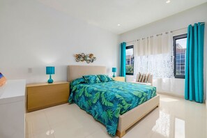 2 bedrooms - Waykiri Lux Condo 2 Balconies Near Marriott Ritz (Noord)