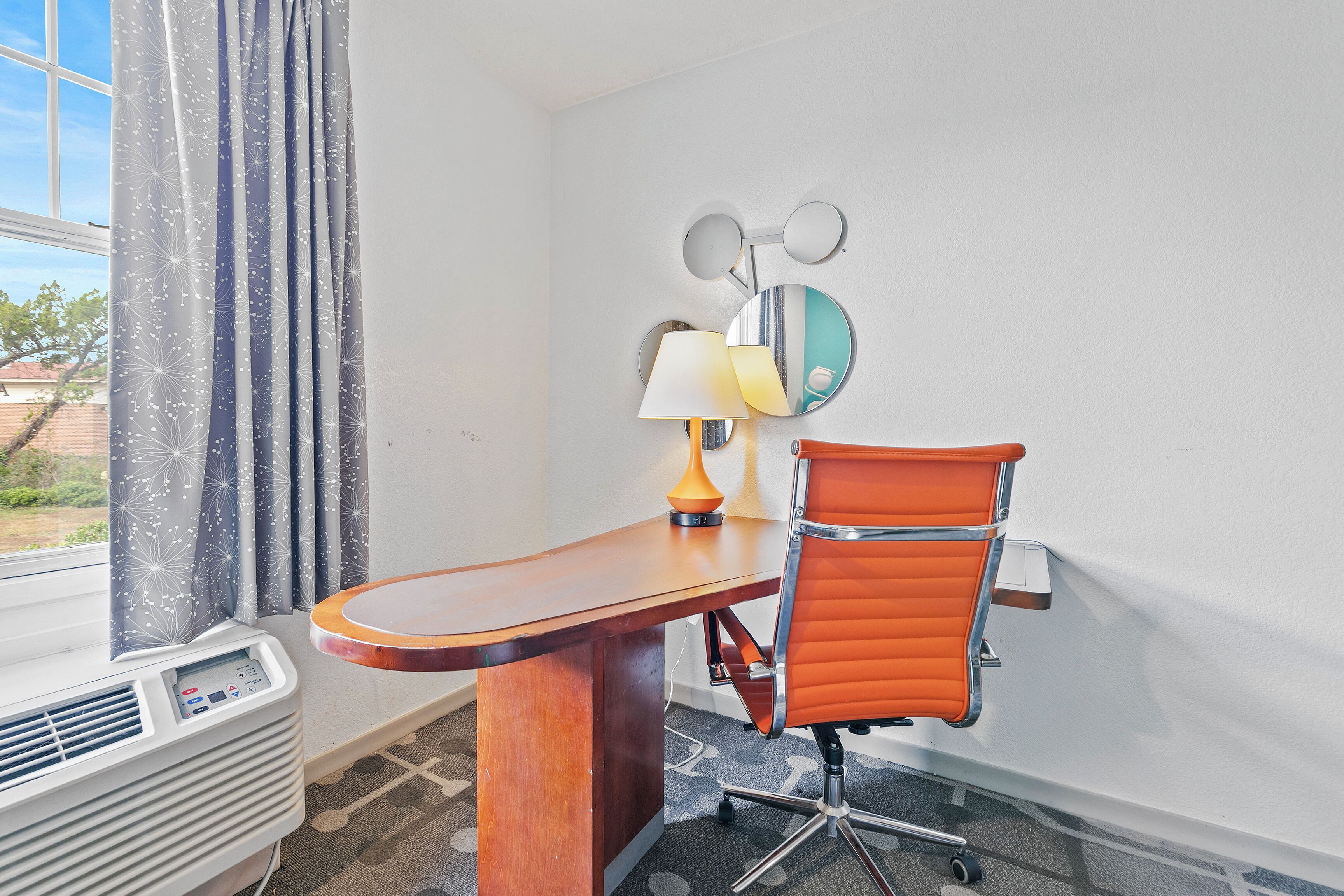 Phòng Premium, 1 giường cỡ king, không hút thuốc | Bàn, bàn ủi/dụng cụ ủi quần áo, truy cập Internet không dây miễn phí 