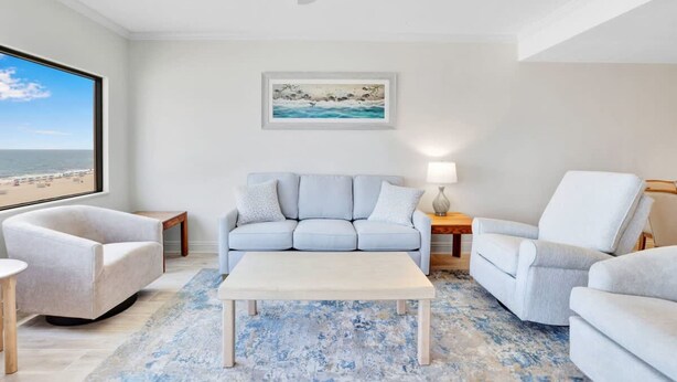 Apartment | 3 bedrooms - Four Seasons 402-e Private Fishing Pier (Orange Beach)