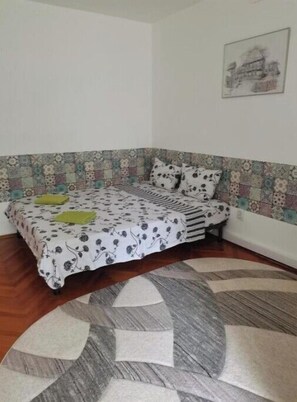 1 chambre, fer et planche à repasser, Wi-Fi
