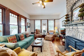 TV, fireplace - Lake Junaluska Retreat: Gas Grill, Family Fun, Serene Views, Pool (Lake Junaluska)