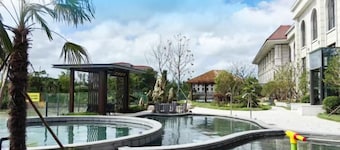 Yancheng Gangbo Peninsula Hotel