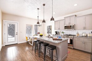 Fridge, microwave, oven, stovetop - 2 Adjacent Modern Homes - Sleep 12–16 - Near Shops, Dining, Parks, Entertainment (Meridian)