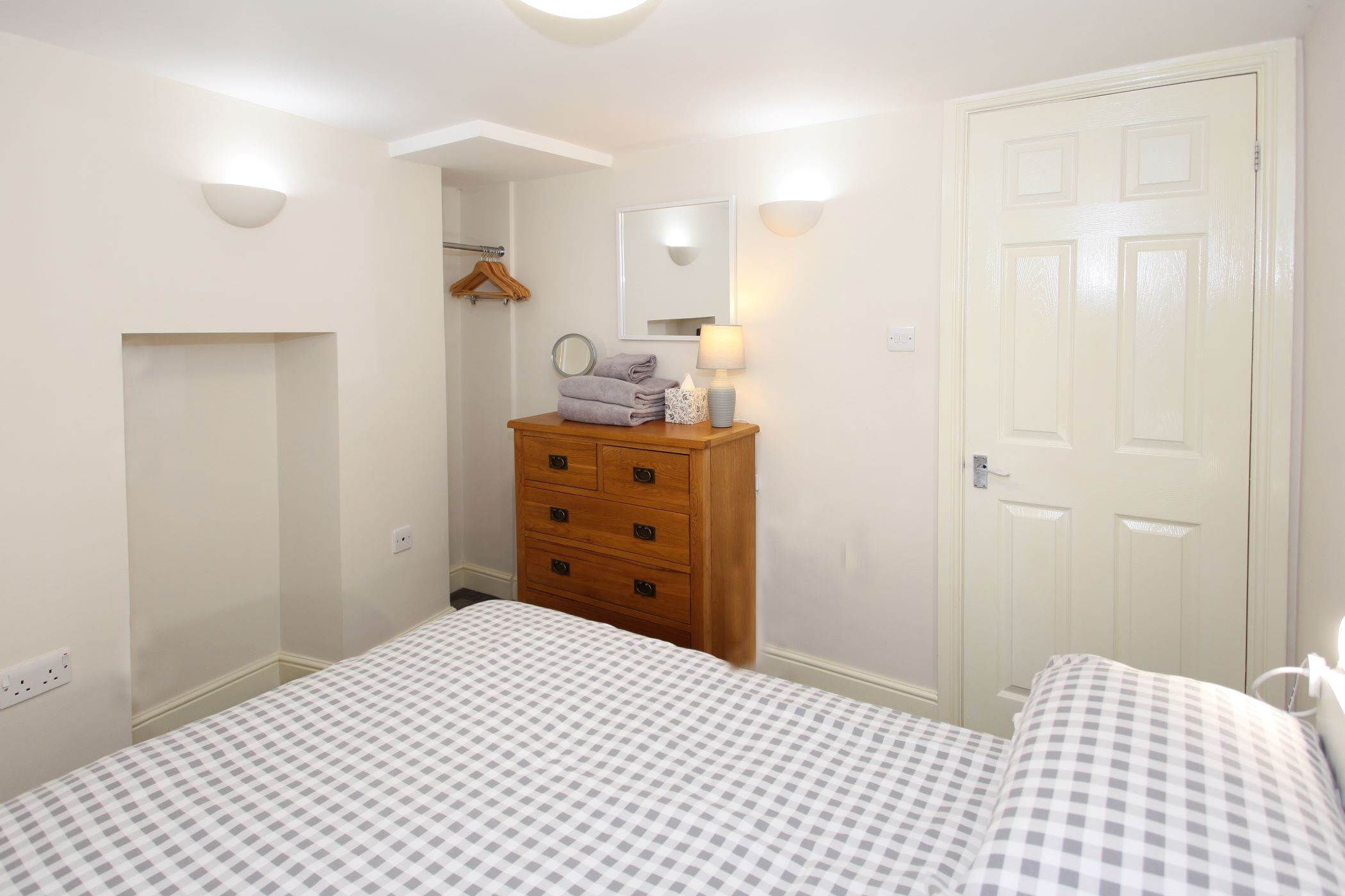 1 soverom, strykejern/-brett, wi-fi og sengetøy