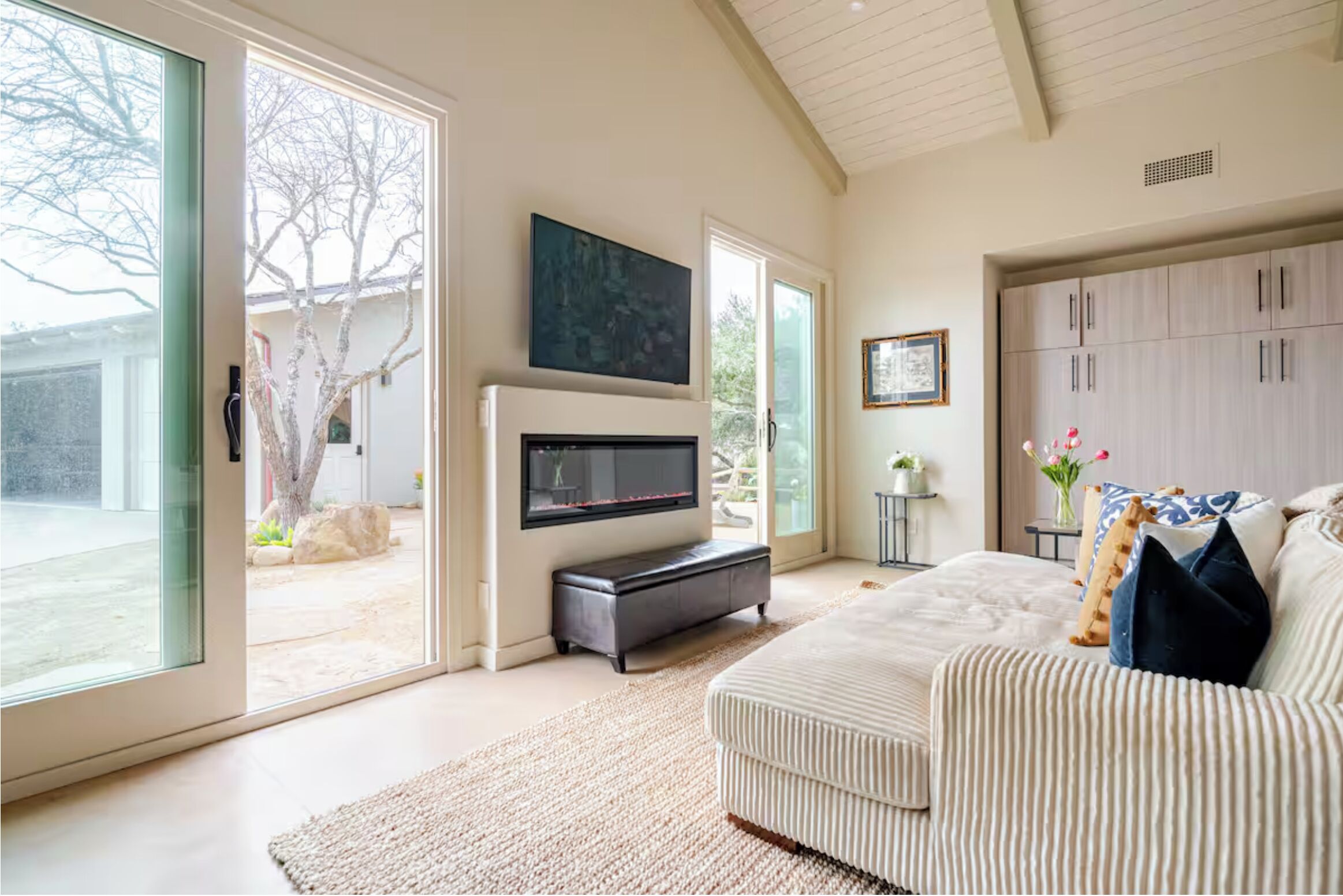 Brand New Cliff May Inspired Santa Ynez Luxury Barn With Hot Tub, Wifi, Ac - Los Olivos, CA