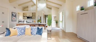 Brand New Cliff May Inspired Santa Ynez Luxury Barn with Hot Tub, WiFi, AC