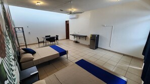 Studio Confort | 1 chambre, espace de travail pour ordinateur portable, Wi-Fi gratuit