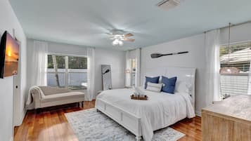 3 bedrooms, in-room safe, iron/ironing board, WiFi