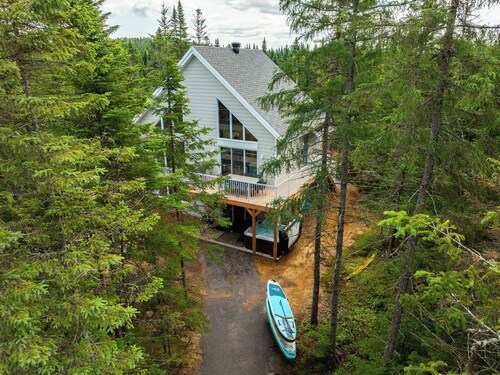 L'intemporel - half modern half vintage. Best for family and friends