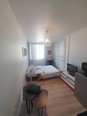 1 Schlafzimmer, Schreibtisch, kostenloses WLAN, Bettwäsche