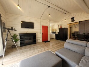 Smart-tv en een open haard