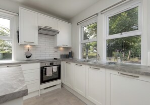 Fridge, microwave, oven, dishwasher