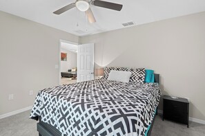 3 slaapkamers, gratis wifi, beddengoed, rolstoeltoegang