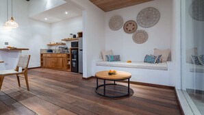 Basic Villa | Dining - Villa Eden (Tabanan)