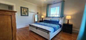 4 chambres, fer et planche à repasser, Wi-Fi gratuit, draps fournis