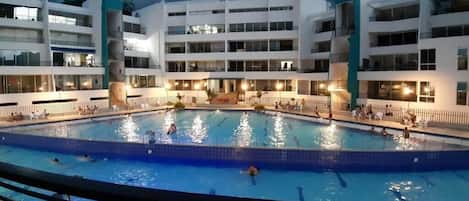 Piscine extérieure