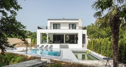 V106 - Villa with the pool Ljubuški