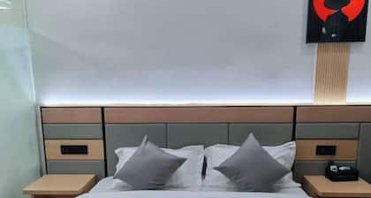 Shangyou Express Hotel