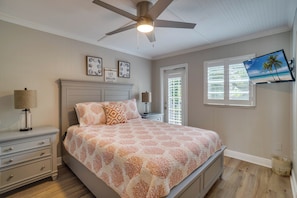 2 bedrooms, WiFi, bed sheets