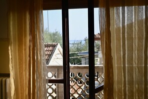 Interior - RM02 - Senigallia, three-room apartment facing the sea with parking space (Senigallia)