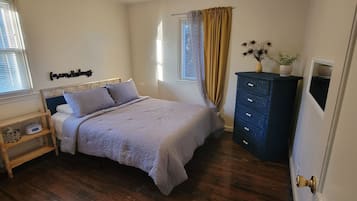 2 habitaciones, tabla de planchar con plancha, wifi y ropa de cama