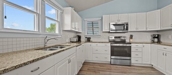 1892 - Carolina Bliss, 12 Bedroom Corolla Ocean Sands Pet Friendly Property with Private Pool