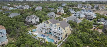1893 - Twelve is Enough, 12 Bedroom Corolla Property with Private Pool