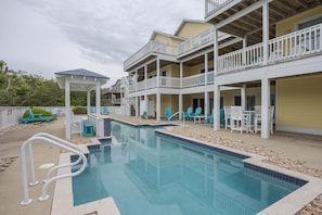 A heated pool - 1893 - Twelve is Enough - Sleeps 30 | Corolla Escape with Pool & Hot Tub (Corolla)