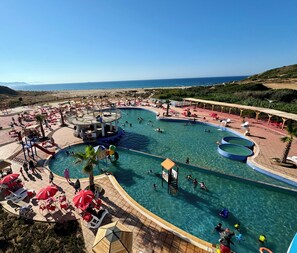 Outdoor pool - Le Paquebot (Filfila)
