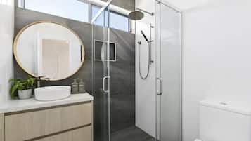 Townhome, 4 Bedrooms, Ocean View | Bathroom