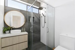 Townhome, 4 Bedrooms, Ocean View | Bathroom
