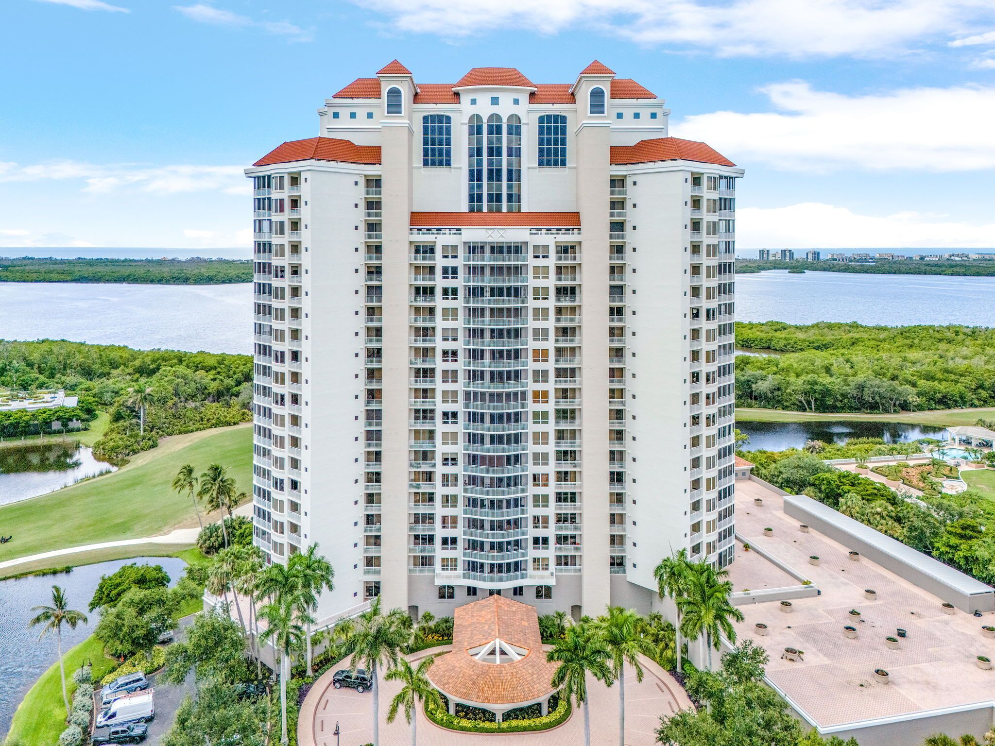 Gorgeous High Rise Condo in Bonita Bay!