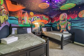 7 Schlafzimmer, Bügeleisen/Bügelbrett, kostenloses WLAN, Bettwäsche