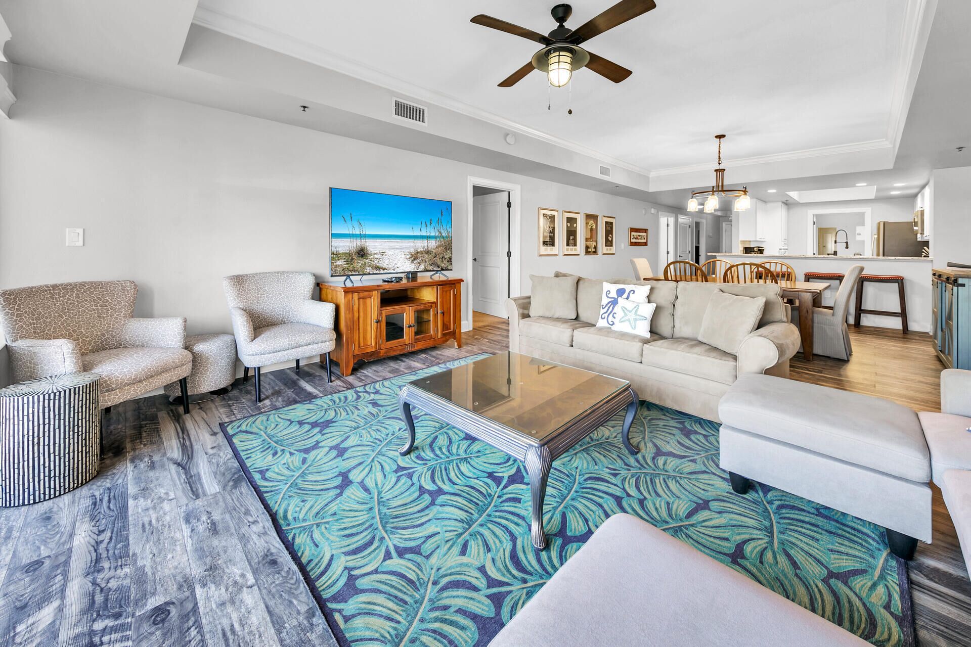 Harbor Landing 102b- The Heart Of Destin: Shopping & Restaurants! Beach Access W/ Pools & Hut Tubs! - 데스틴