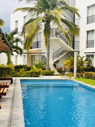 Nice Apartment Near the Beach Wifi, A/c, Floor Level