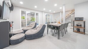 基本客房, 1 間臥室 (Room 2) | 1 間臥室、免費無線上網