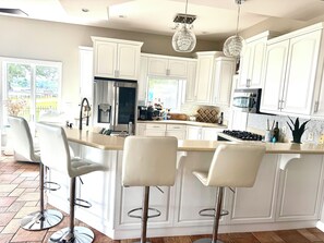 Fridge, microwave, oven, stovetop - Large Waterfront Villa on Bass Lake with a Gym. Close to Culver and Notre Dame  (Knox)