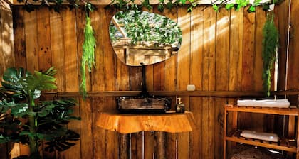 Look & Luck Glamping by David