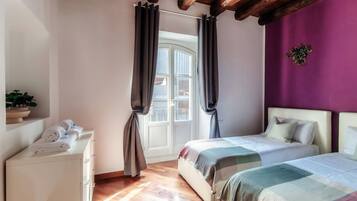 2 Schlafzimmer, Bügeleisen/Bügelbrett, WLAN, Bettwäsche