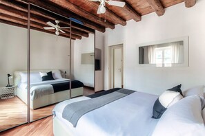 2 室のベッドルーム、アイロン / アイロン台、WiFi、ベッドシーツ
