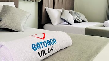 Standard Room, Lake View | Soundproofing, iron/ironing board, free WiFi, wheelchair access