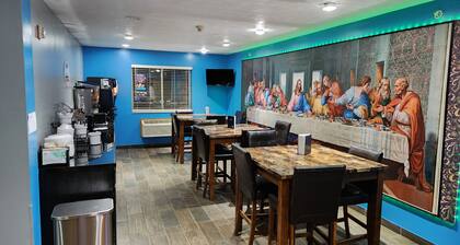 Super Star Inn & Suite Lincoln Crete